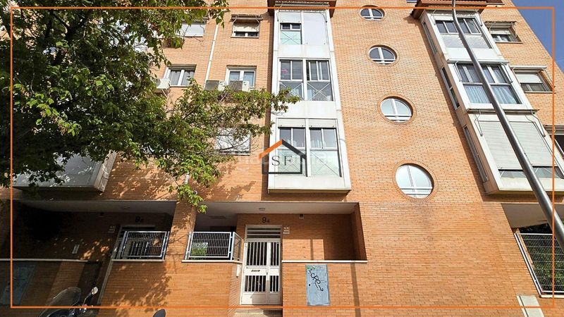 Foto e9db1788-a1e5-44e4-962f-ced4ca4de83d. Pis amb aparcament a Horcajo Madrid