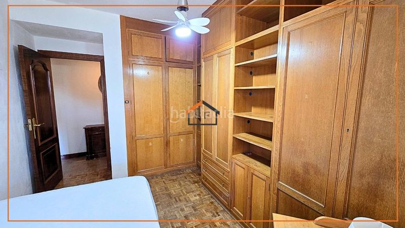 Foto 5eea1be4-9137-4c84-aaeb-326be27d9ada. Flat with parking pool in Adelfas Madrid