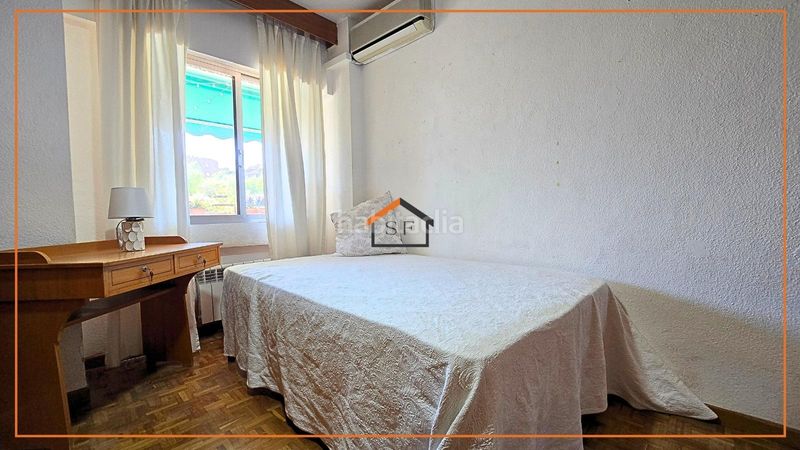 Foto 8075576a-c052-480a-a848-7a67349525a5. Flat with parking pool in Adelfas Madrid