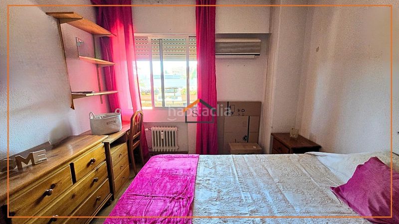 Foto d65d2f49-5686-4e8d-a559-249f654990c3. Flat with parking pool in Adelfas Madrid