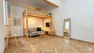 Flat  General lacy. Vivienda en atocha