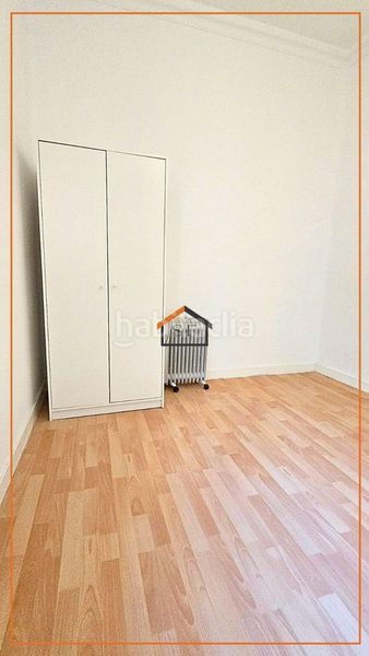 Foto b89fc5a3-f6fb-4ec2-a807-ba9ffb1e5c96. Rent flat with heating in Acacias Madrid