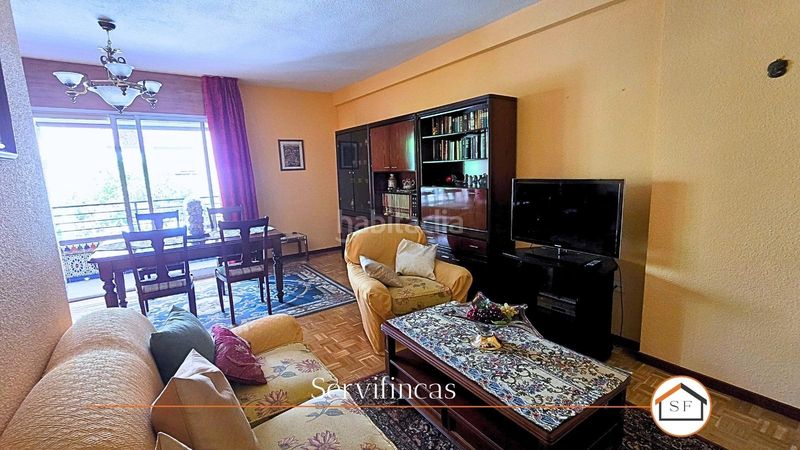 Foto 3d1fc976-2804-46cc-b432-491a7a20b0a3. Flat with heating parking in Adelfas Madrid