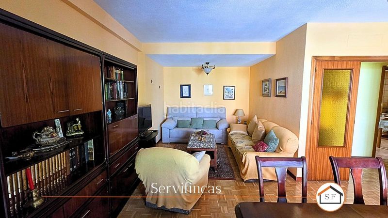 Foto eba9a07f-d425-48dd-abd2-706462164a6e. Flat with heating parking in Adelfas Madrid