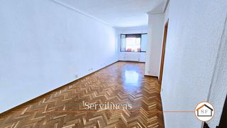Location Appartement  Juan de urbieta. Alquiler de piso de 3 habitaciones en pacífico