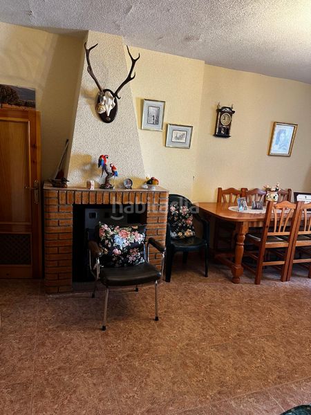Foto 198a1059-e05a-4ad1-a286-c177dc93a761. House in Alcoba