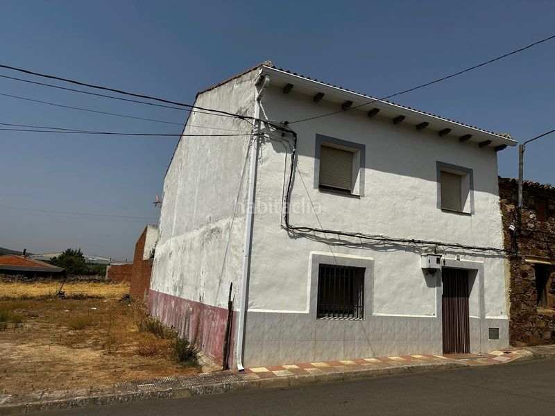 Foto 49735952-b6ec-467e-8ebf-87111f32b93d. House in Alcoba