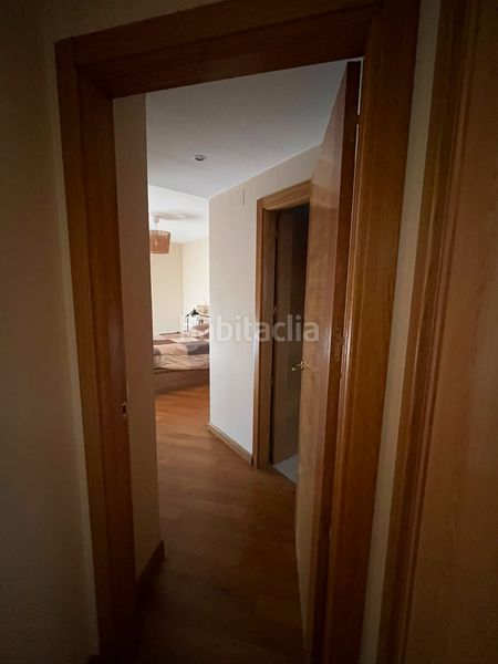 Foto b772ff4f-159d-4a1a-a3eb-ba60e9d78b7e. Pis amb aparcament a Tiemblo (El)