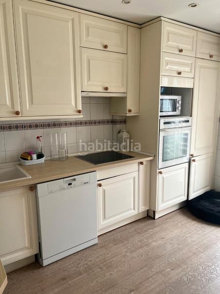 Foto 7074c96a-9255-4137-b4a2-71ea8b7e6400. Casa adossada amb xemeneia calefacció aparcament a Getafe