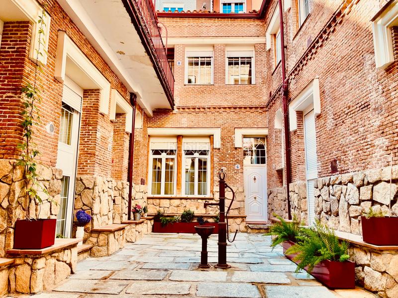 Foto 741d7ede-235f-4bb5-ae04-a36abe3fa9e0. Rent apartment in calle de fernando garrido 11 in Madrid