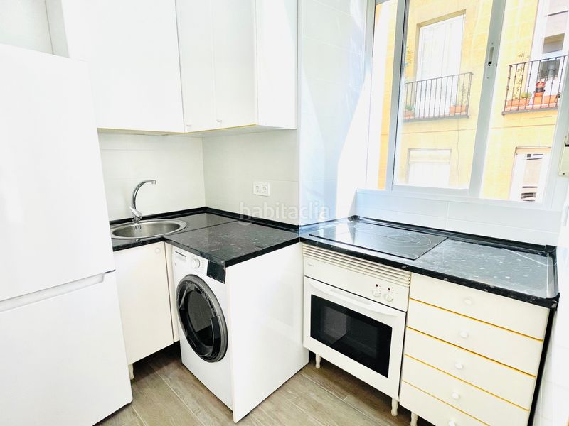 Foto 6c3c6978-2c37-4a74-abbb-3a7367a865e9. Lloguer apartament a calle de la amnistía 6 a Palacio Madrid