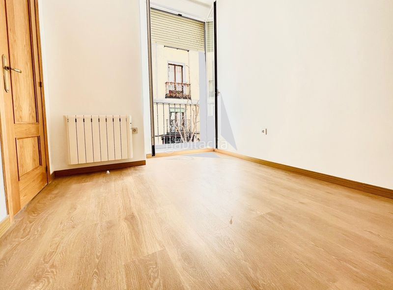 Foto f98fc9b8-a812-4682-b741-899f6bbd24b7. Lloguer apartament a calle de la amnistía 6 a Palacio Madrid
