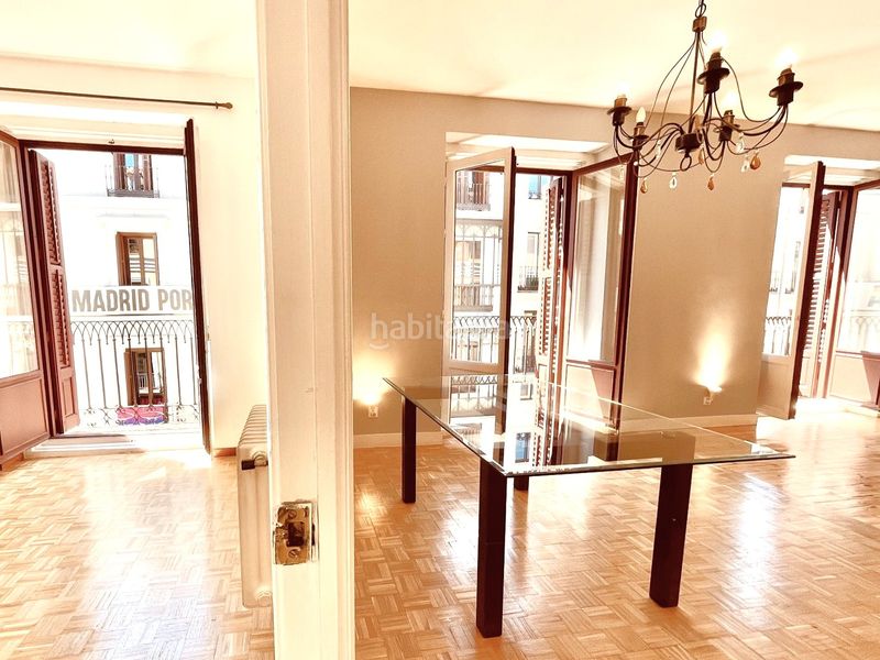 Foto 4386f569-9806-4d50-a4bf-6ee60063846e. Rent flat in calle mayor 80 in Palacio Madrid