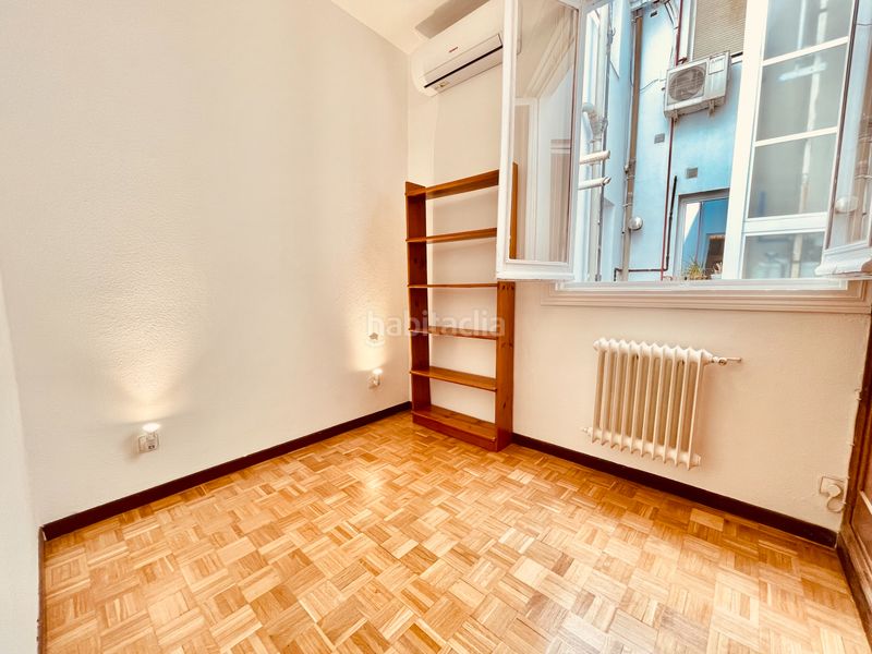 Foto a5a8dab4-0fac-4b28-9ce5-8932bc9c2265. Rent flat in calle mayor 80 in Palacio Madrid