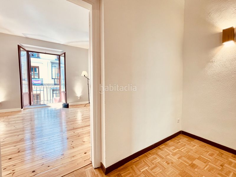 Foto f7488833-279f-4d55-9de9-23b2068d7df1. Rent flat in calle mayor 80 in Palacio Madrid