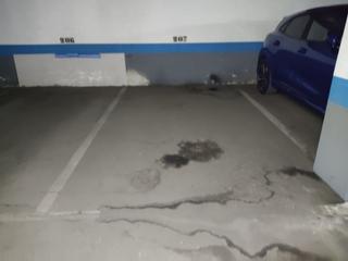 Parking coche  Calle cáceres