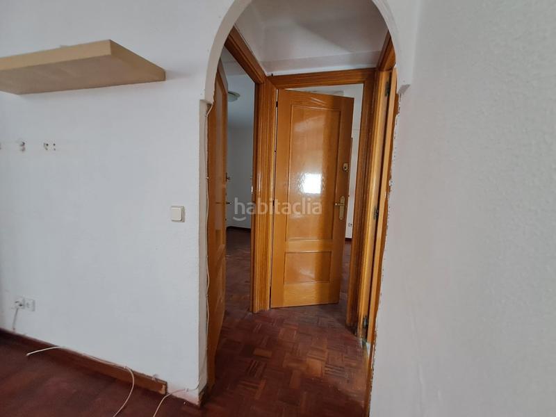 Foto 3c6c320e-516c-4b13-8450-b8e8c6c58969. Piso  en venta junto ayuntamiento para actualizar a tu gusto. en Alcorcón