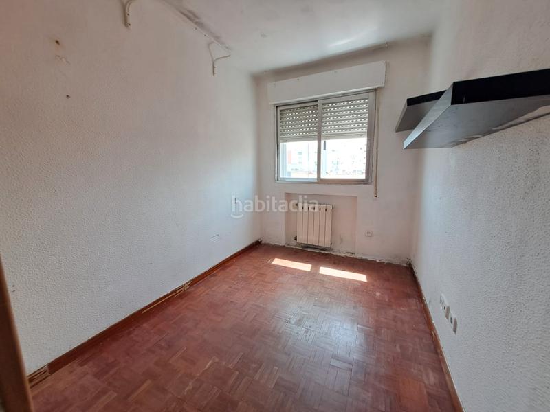 Foto 55a2f569-4bf7-4dfb-8b4f-002d8ef86150. Piso  en venta junto ayuntamiento para actualizar a tu gusto. en Alcorcón