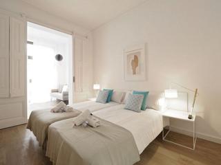 Location Appartement  Calle casimiro velasco
