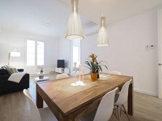 Location Appartement  Calle fernando iii