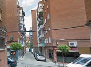 Pis a Casco Antiguo. Magnifica vivienda para entrar a vivir.