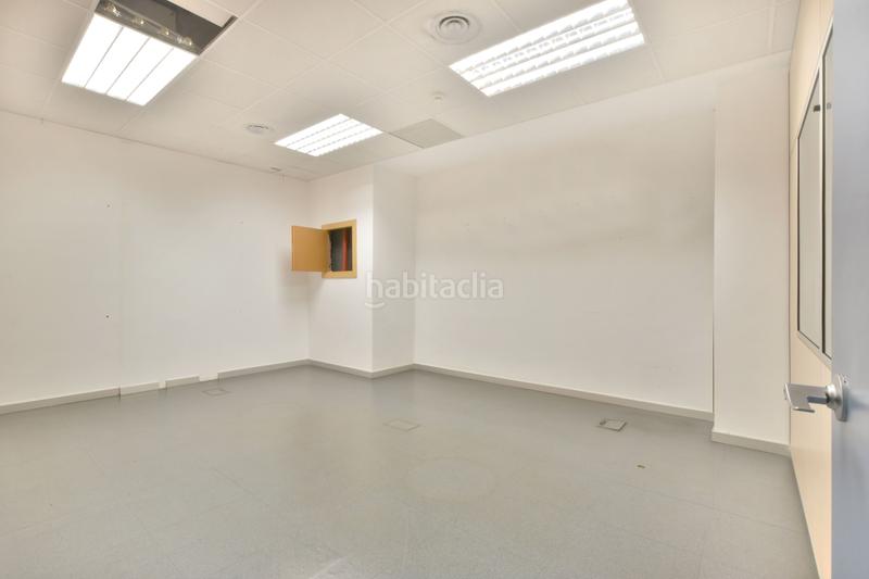 Foto 013a9dd5-dbb7-4a1b-87b5-2ba3429e4d78. Location bureau dans carrer de badajoz 147 dans El Parc i la Llacuna del Poblenou Barcelona