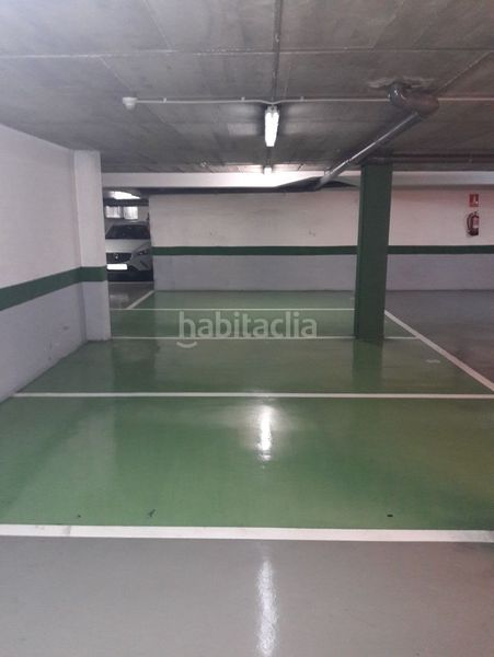 Foto d0104e9d-9562-4f23-844f-c896cda5eb2a. Miete motorradparkplatz in carrer de girona 164 in Barcelona