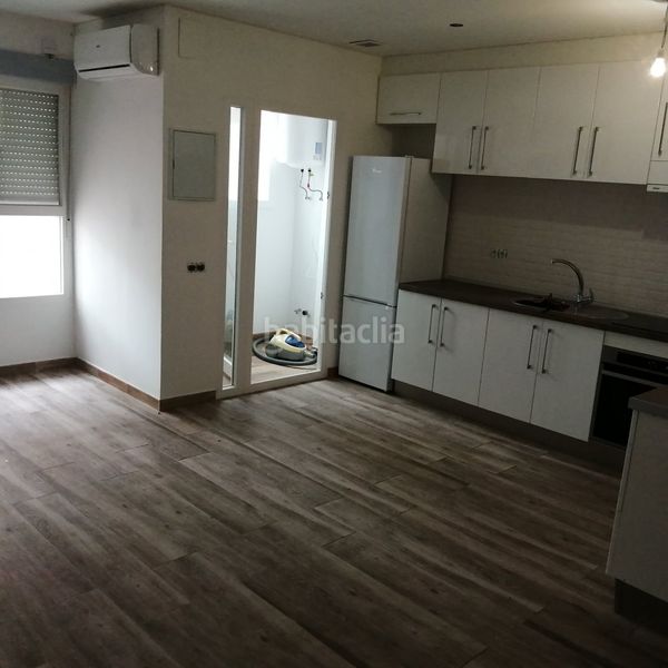 Foto 33078668-fcc6-4286-80ac-c8c563c468ae. Loft mit heizung in Centro Móstoles