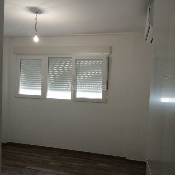 Foto ee7d3468-27d5-4199-b07c-47d1ba44b5c2. Loft mit heizung in Centro Móstoles