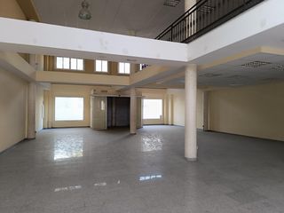 Fabrikhalle in Norte-Universidad. Nave industrial venta móstoles, 644 m2 en 4 alturas, en parcela
