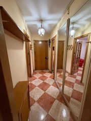 Etagenwohnung in Centro. Piso totalmente exterior con excelente distribución