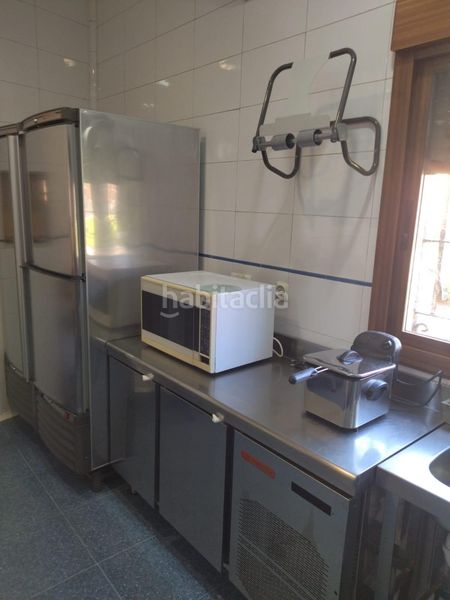 Foto 80a58f3f-0b74-4171-a5a8-4c5b2d9997e9. Casa amb calefacció aparcament a Villamejil