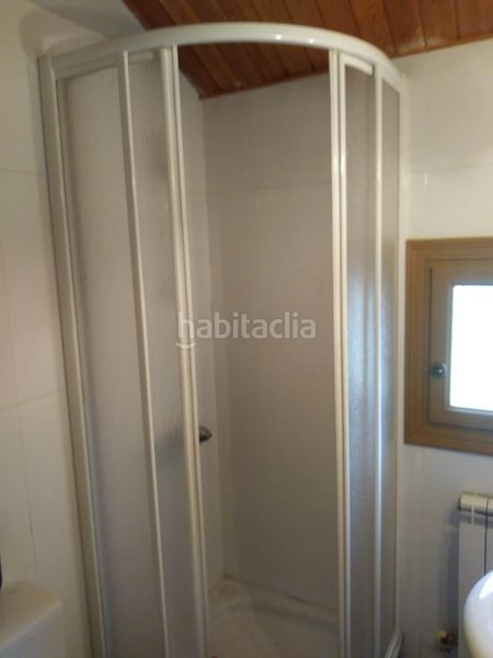 Foto 84530922-0cbd-43d9-8080-5f55505b2c82. Casa amb calefacció aparcament a Villamejil