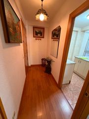 Etagenwohnung in Centro. Zonna c libertad, para entrar a vivir, ascensor.