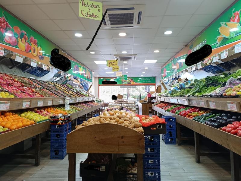 Foto cd8bc998-16cf-4082-9bf4-9a514ea8d8d2. Lloguer local comercial a Villafontana - Estoril I Móstoles