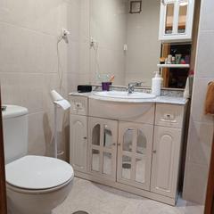 Rez-de-chausse en Villafontana - Estoril I. Piso bajo entreplanta con patio 16 m2,  cno. de legans, 3 dormi