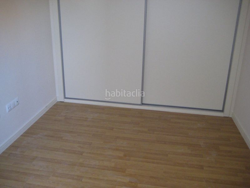 Foto f41ab0d0-ad6a-4756-ac9f-28f5141283d8. Pis amb calefacció aparcament terrassa a Fuensalida