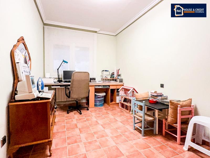 Foto c23d4ff6-1484-4d7c-bec3-231911ff688e. Chalet en El Robledal Villalbilla