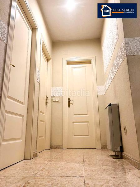 Foto 44b757a8-4301-44bd-a65d-3de132e385db. Casa a schiera con camino riscaldamento parcheggio in Aranjuez