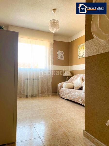 Foto 0c2045cd-0f7c-4df8-9d5d-41164ebde946. Casa adosada en Vergel-Las Olivas Aranjuez