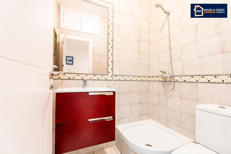 Foto 8f79d690-cf81-4d7d-a8ef-5f625e6e945d. Etagenwohnung mit heizung in Fuente del Berro Madrid