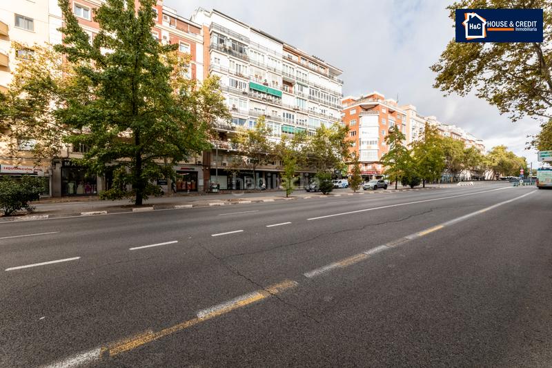 Foto 15bc0cca-cb9c-4514-a181-06523c71f278. Flat with heating in Fuente del Berro Madrid