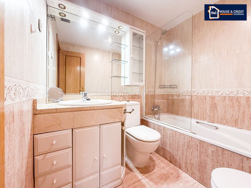 Foto 85a24b36-f45c-4332-b74b-266fa4bce304. Pis amb calefacció aparcament a Berruguete Madrid