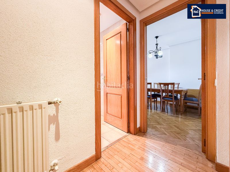 Foto b5a94b5b-7c71-488b-9735-0d43014355c1. Pis amb calefacció aparcament a Berruguete Madrid