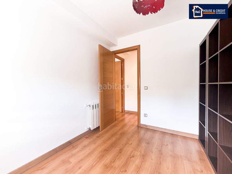 Foto 5c0ed1f9-bcd4-44f6-9ae8-ec2057b3a411. Rent flat with heating in Valderas-Los Castillos Alcorcón