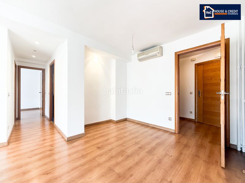 Foto 8b58f987-7a7b-4360-b0dc-7fa37f49b7c0. Rent flat with heating in Valderas-Los Castillos Alcorcón