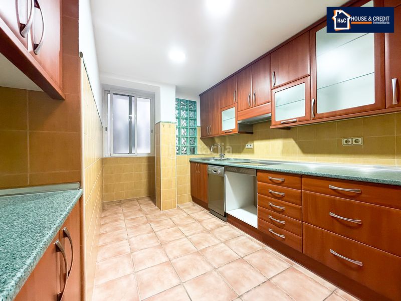 Foto 8ba4d160-4301-4230-a1aa-6efebb33101f. Rent flat with heating in Valderas-Los Castillos Alcorcón