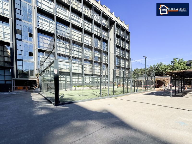Foto 444bc7eb-b86d-4cba-a484-5499fdbb17f5. Loft amb calefacció aparcament piscina a Polígono Industrial Sur San Sebastián de los Reyes