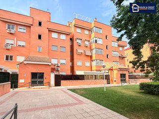 Miete Etagenwohnung in Parque Oeste-Fuente Cisneros