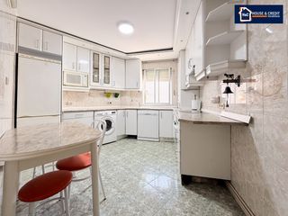Appartamento  Callejón de gómez acebo. Excelente piso de 80 m2 en viilaverde
